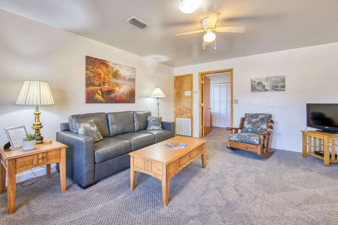 Campground Apts Lake Junaluska Bagian luar foto