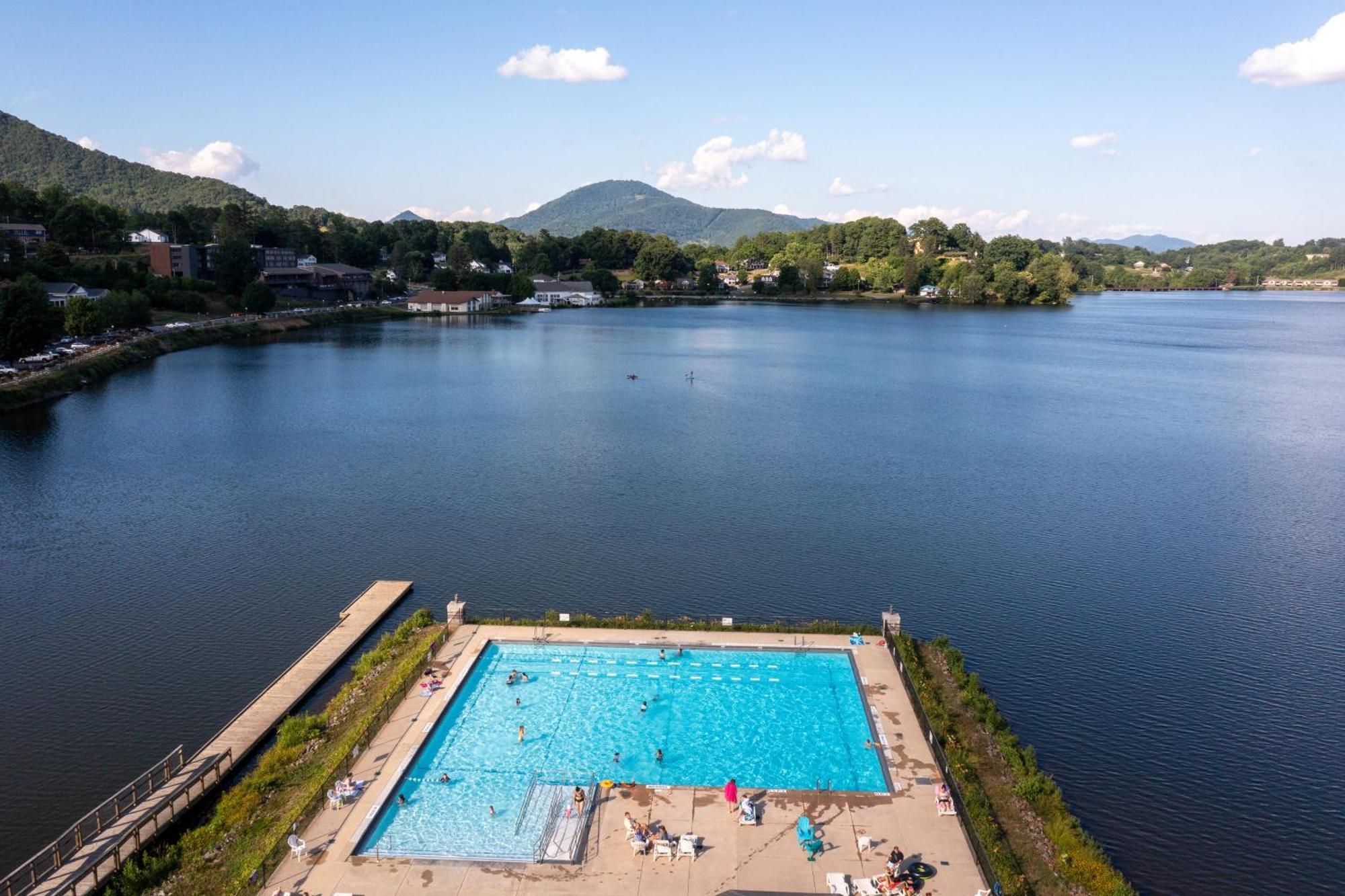 Campground Apts Apartment Lake Junaluska Ruang foto