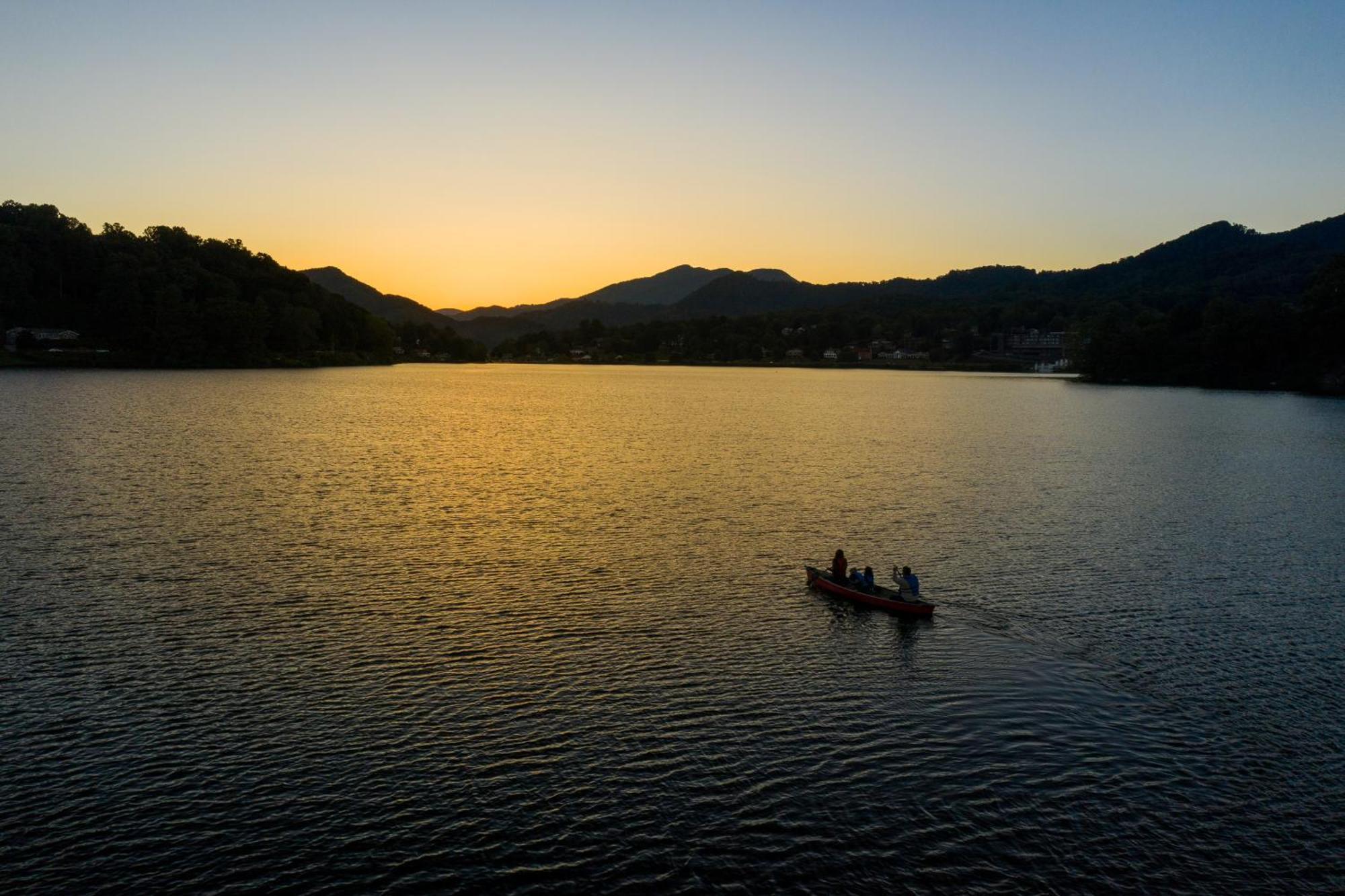 Campground Apts Apartment Lake Junaluska Ruang foto